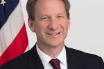 Headshot of NCI Director Ned Sharpless