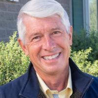 headshot of Dean Stetter