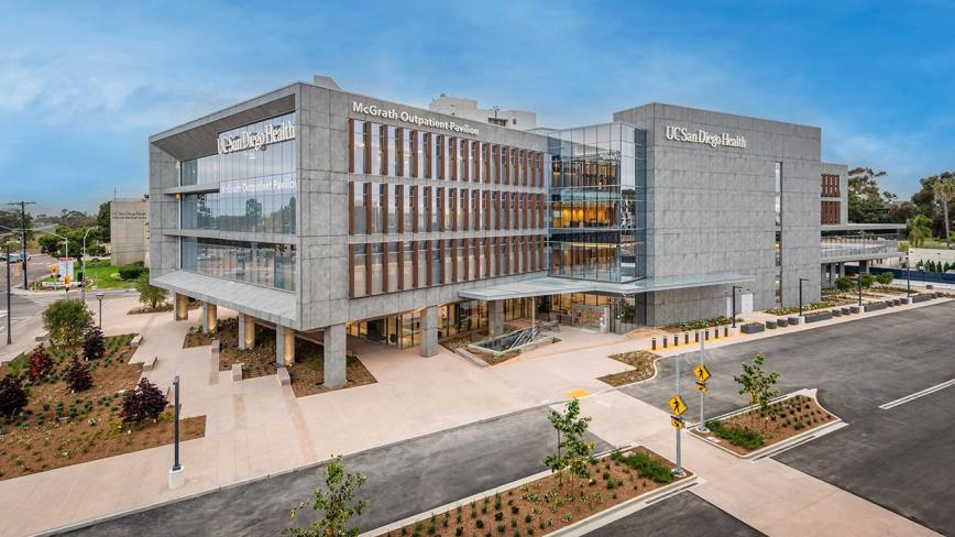 Photo of the McGrath Outpatient Pavilion that delivers increased access to nationally ranked outpatient services in a healing, modern environment. Photo credit: Alex Matthews, UC San Diego Health